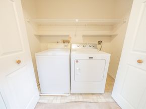 49 Bishops Forest Dr 49, Waltham MA 02452