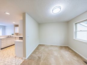 49 Bishops Forest Dr 49, Waltham MA 02452