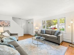 7 Haven Ln, Wayland MA 01778