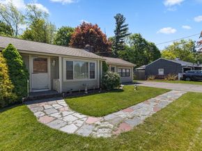 25 Kings Mountain Dr, West Boylston MA 01583