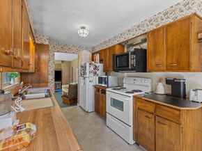 25 Kings Mountain Dr, West Boylston MA 01583