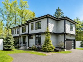 32 Lantern Ln, Wellesley MA 02481