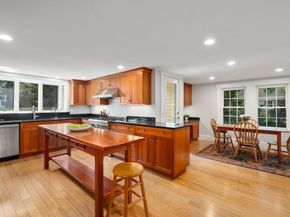 8 Avon Rd, Wellesley MA 02482