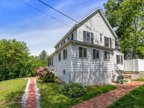 13 Highland Rd, Middleton MA 01949