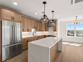 16 Franklin 1502, Salem MA 01970