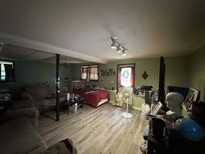 5 Loring St, Worcester MA 01606