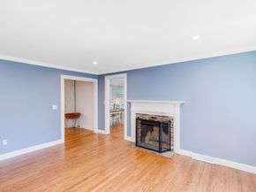 20 Hoyts Ln, Newburyport MA 01950