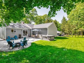 20 Hoyts Ln, Newburyport MA 01950