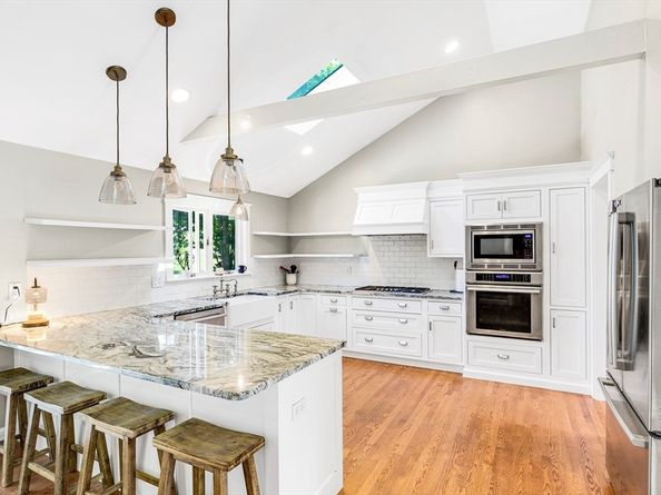 20 Hoyts Ln, Newburyport MA 01950
