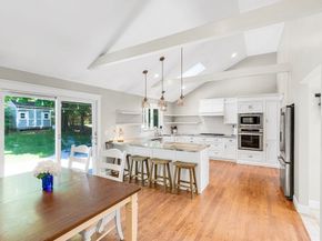20 Hoyts Ln, Newburyport MA 01950
