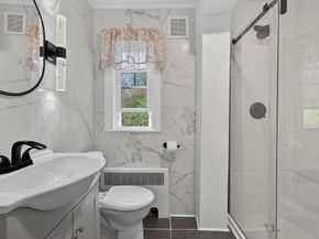 229 Parkerville Rd, Southborough MA 01772