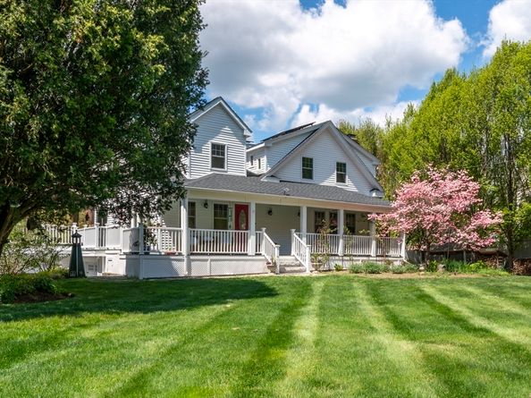 229 Parkerville Rd, Southborough MA 01772
