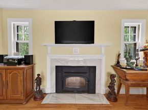 229 Parkerville Rd, Southborough MA 01772