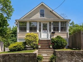 352 Whiting, Dedham MA 02026