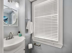 47 Leonardo Ave, Malden MA 02148