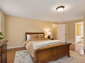 571 Northfield Rd, Lunenburg MA 01462