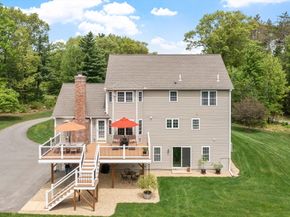 571 Northfield Rd, Lunenburg MA 01462