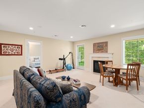 287 Langley Rd 43, Newton MA 02459