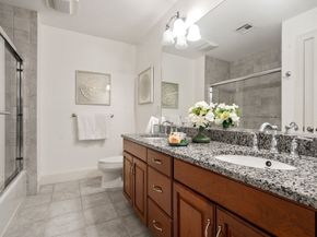 287 Langley Rd 43, Newton MA 02459