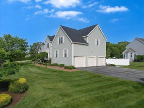 11 Copper Beech, West Bridgewater MA 02379