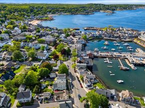 2 Mount Pleasant St 4, Rockport MA 01966