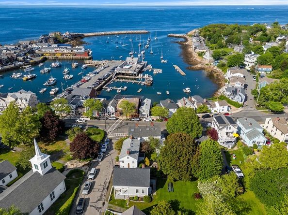 2 Mount Pleasant St 4, Rockport MA 01966