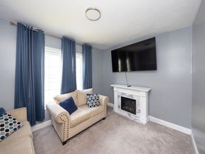 27 Pouts Lane 27, Uxbridge MA 01569