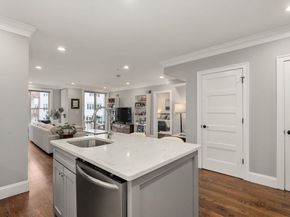 136 Sydney St 5, Boston MA 02125