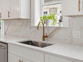 29-31 Cushing St 3, Cambridge MA 02138
