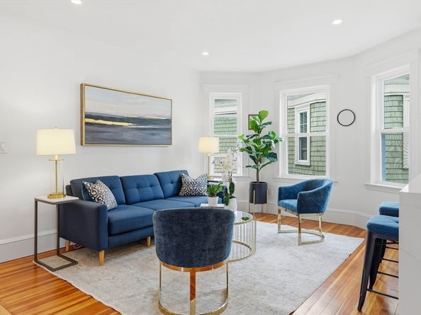29-31 Cushing St 3, Cambridge MA 02138