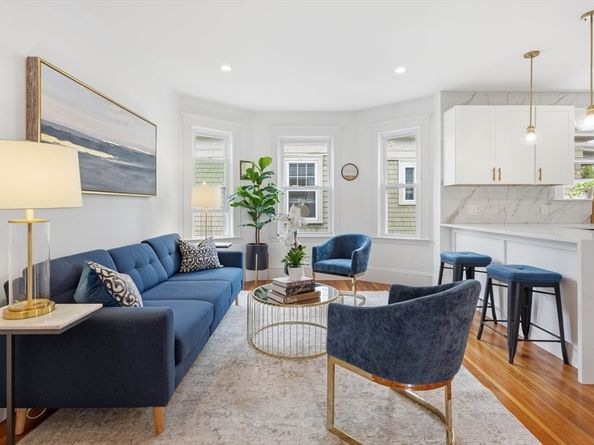 29-31 Cushing St 3, Cambridge MA 02138