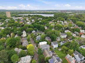 29-31 Cushing St 3, Cambridge MA 02138