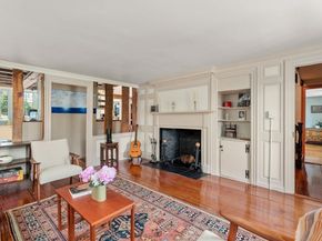391 Dedham St, Newton MA 02459
