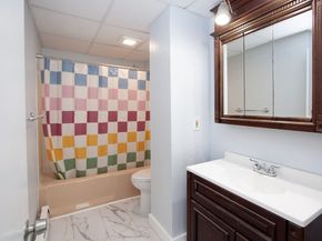 66 Cutler St, Worcester MA 01604