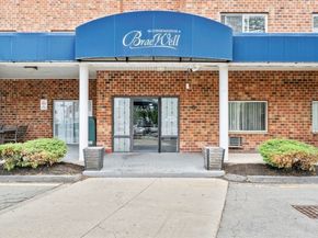 230 Willard St 602, Quincy MA 02169