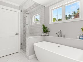 57 Candlewood Dr, Topsfield MA 01983
