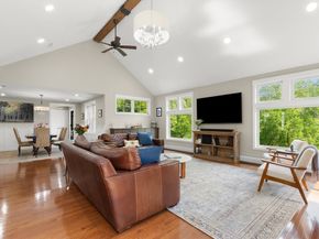 57 Candlewood Dr, Topsfield MA 01983