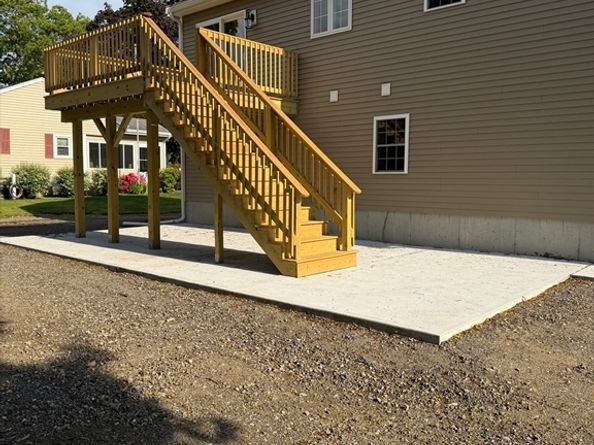 47 Mount Pleasant Ave, Holbrook MA 02343