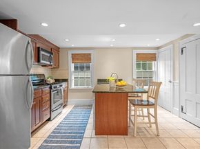 2 Andover St B, Salem MA 01970