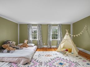 2 Andover St B, Salem MA 01970