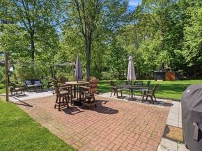 96 Swan Ave, Fitchburg MA 01420