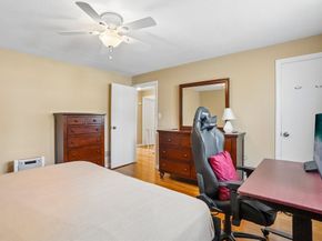 35 Westgate Rd, Framingham MA 01701