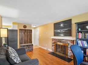 35 Westgate Rd, Framingham MA 01701