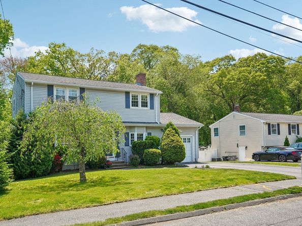 35 Westgate Rd, Framingham MA 01701