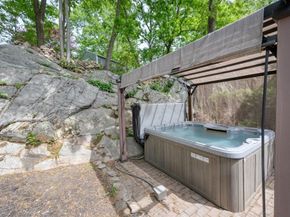 19 Essex Heights Drive, Weymouth MA 02188