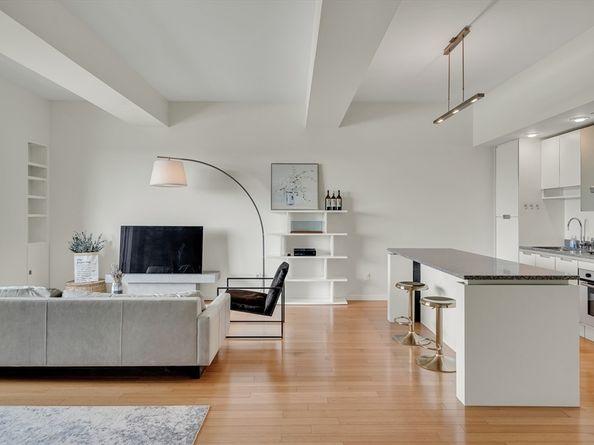 141 Dorchester Ave 906, Boston MA 02127
