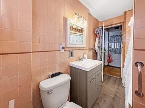 50 Main St, Winthrop MA 02152