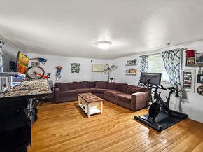 50 Main St, Winthrop MA 02152