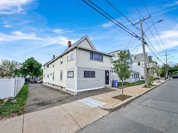 50 Main St, Winthrop MA 02152