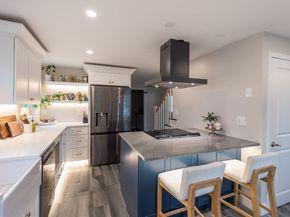 48 Macarthur Rd, Stoneham MA 02180